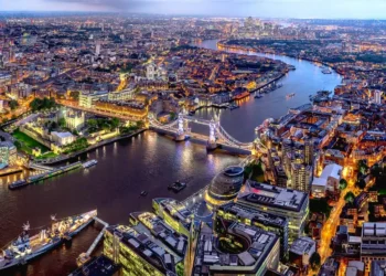 Küresel Emlak Devleri Sarsılıyor: 10 Büyük Şehirde Konut Balonu Patladı