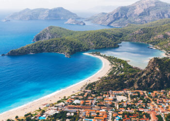 Tatil Planınız Zehir Olmasın: Tatil Dolandırıcılığına Karşı Korunma Yolları