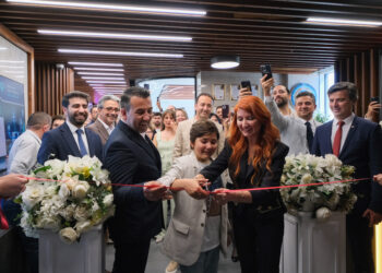 Premium Estate Genel Merkezi Yoğun Katılımla Açıldı
